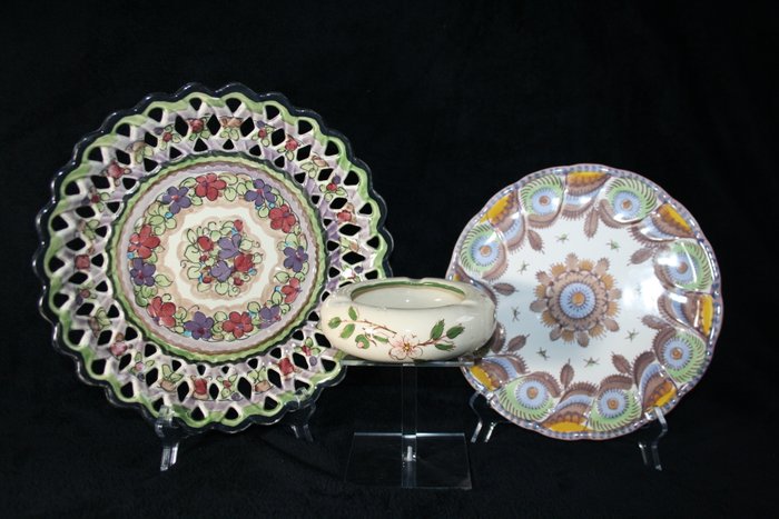 BVK Soest / Vlieguut - Teller - dekorative Töpferwaren und Aschenbecher (Rose) von 3 - Töpferware
