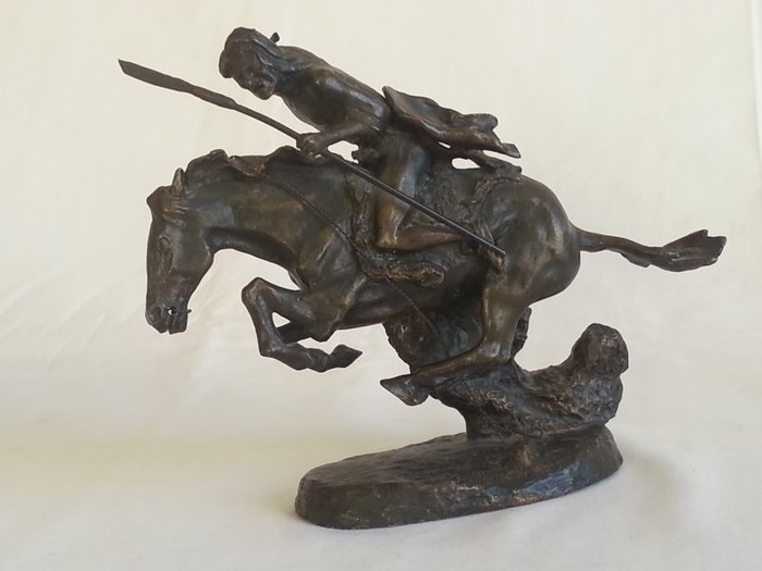 La sculpture Cheyenne de Frédéric Remington - Franklin Mint - copyright Remington - Sculpture - Bronze