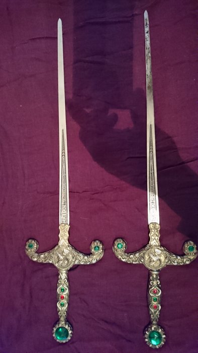 西班牙 - patentado ryc spain - decoratives - 剑