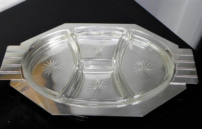 ART Deco silver plated hors d'oeuvre dish