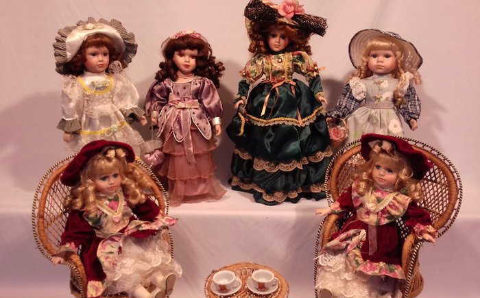bambole di porcellana bellissime