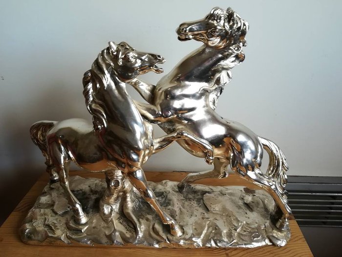 A. Santini - Skulptur - Laminerat silver