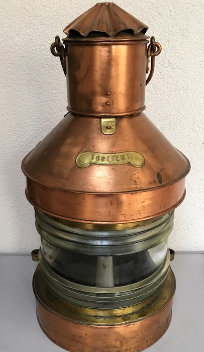 Very large top light/ship’s lantern - Brass - First half 20th century.