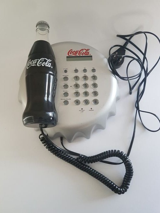 Ursprüngliches Coca-Cola-Wandtelefon - Sammle Gegenstände aus den 90ern.