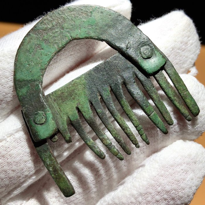 Viking Age / Bronze Excellent Comb / RARE - 4,5cm. - Catawiki