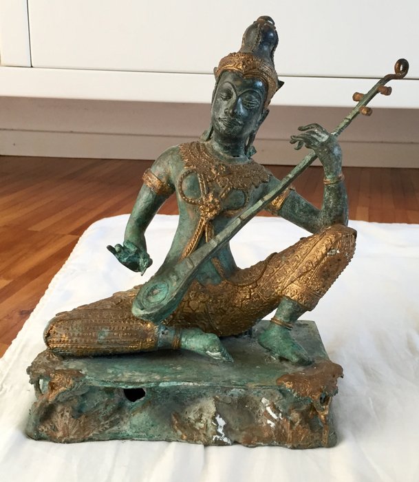 Copper and bronze statue depicting a deity - Thailand - Second half of 20th century