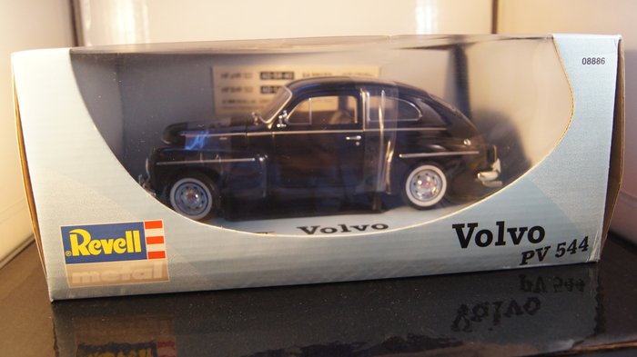 Revell - 1:18 - Volvo PV 544