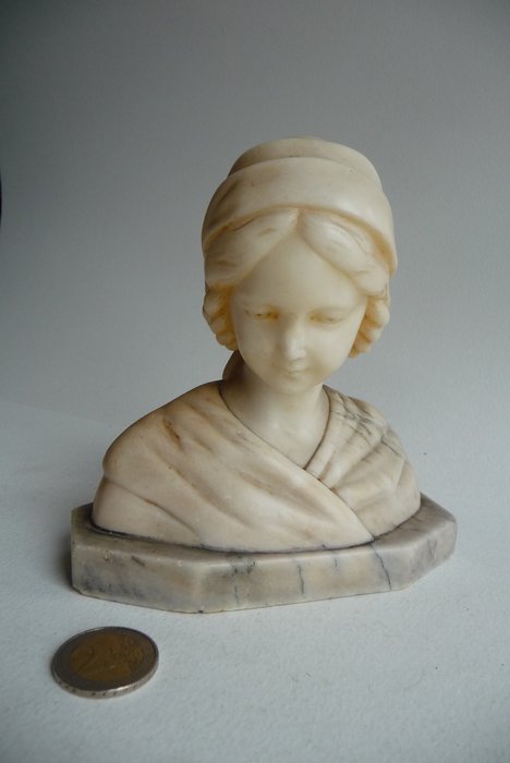 G. Moerlin - Bust - 1 - Alabaster, Marble - ca 1900