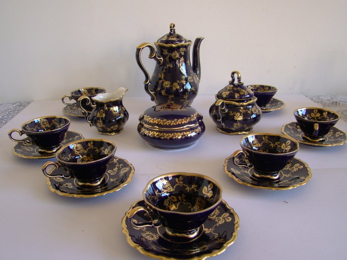 Lindner - Kueps Bavaria and Singer Limonges -collection - cobalt blue dinnerware set of 11- porcelain