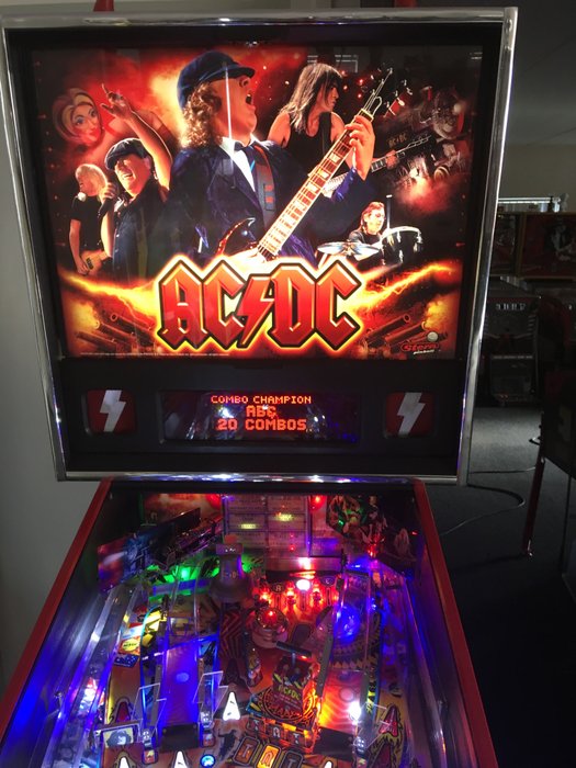 STERN AC/DC pinball from 2012 - VIDEO AVAILABLE