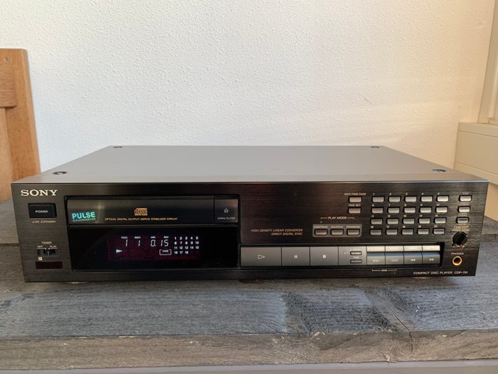 Sony CDP-791 Stereo Compact Disc Player (1991-92)