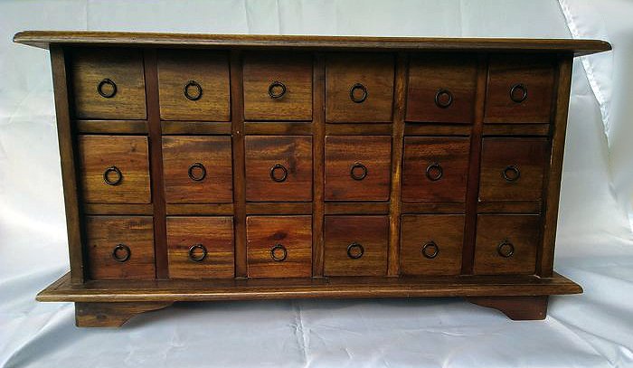 Chest Of Drawers Colonial Style 1980s Catawiki
