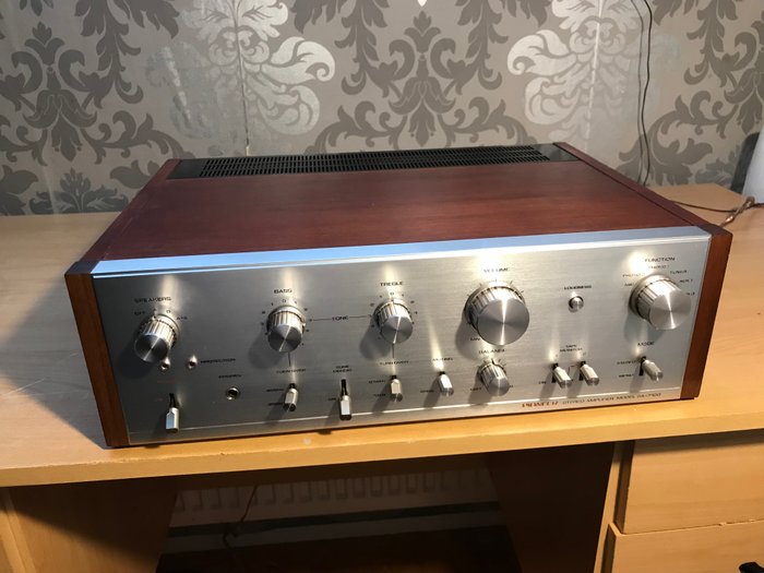 PIONEER SA-7100 Vintage 1970s INTEGRATED Hi-fi Amplifier