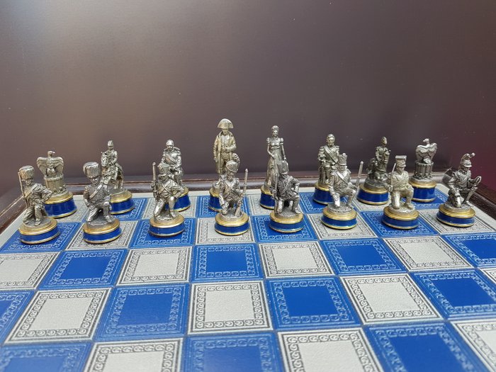 Franklin Mint - Chess game - Napoleon - Bătălia de la Waterloo - Lemn - Tin