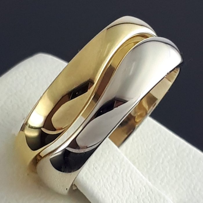 Cartier - Love Me Ring - Gold - Catawiki