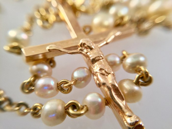 18 karat Gull - Gyllene Rosary med kultive perler