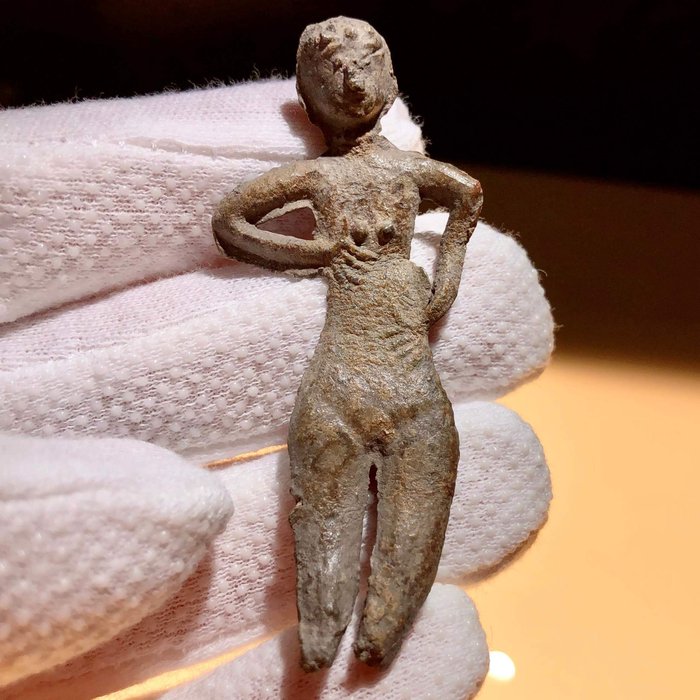 Romain antique Plomb Figure de Venera (Vénus) - 6.7 cm