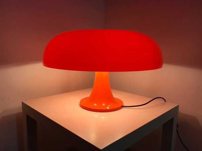 Giancarlo Mattioli - Artemide - Lampa stołowa Nexus Orange