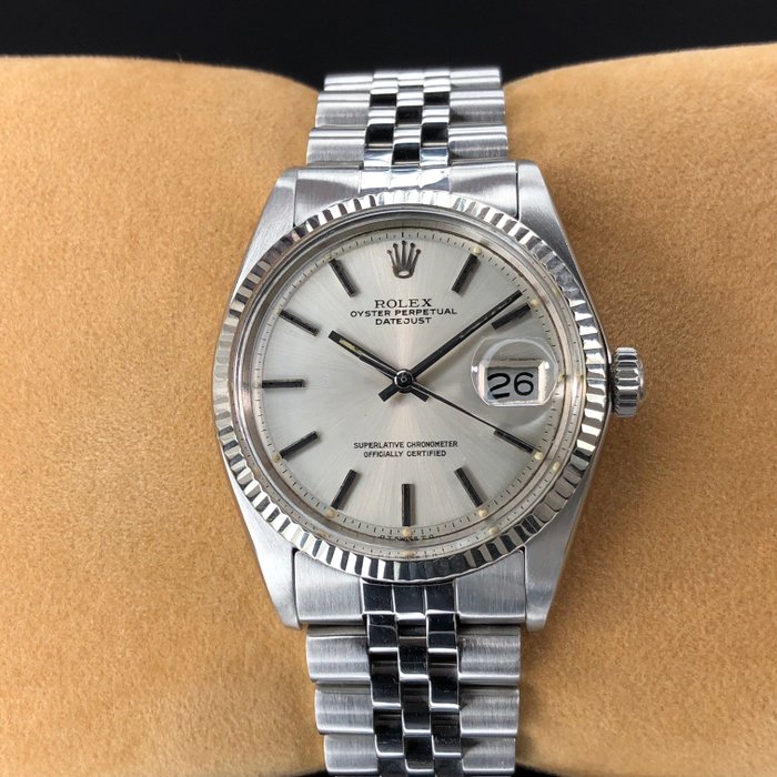 Rolex - Datejust Oyster Brushed Silver 