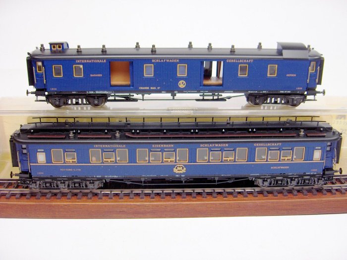 Trix Express H0 - 33397/33395 - 乘客車廂 - 行李和臥式手推車Orient Express - CIWL