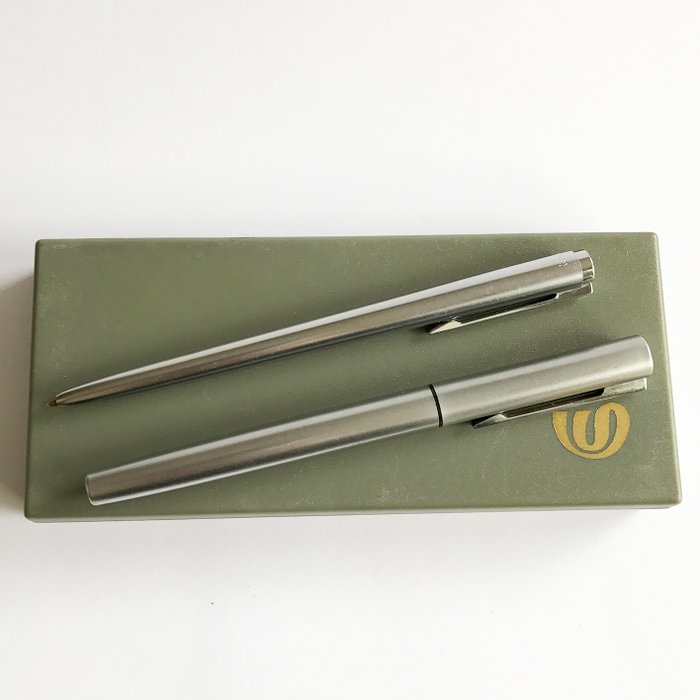 Vintage Waterman Graduate Rollerball Pen Brushed Steel with Grey Trim 