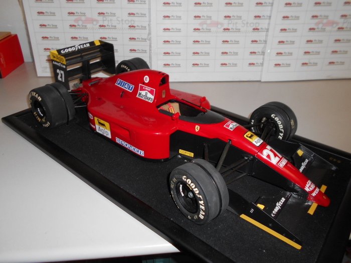 WRX Rosso - 1:8 - F1 Ferrari 643 - Professionally built kit - Catawiki