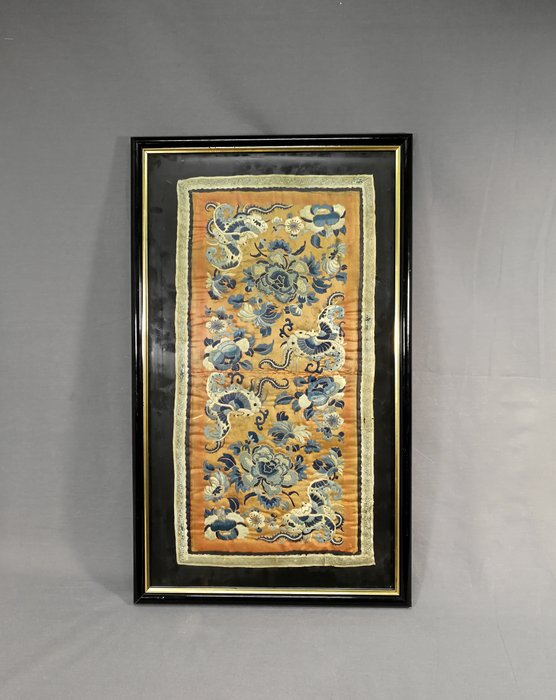 Antikk kinesisk broderi - Silke - Kina - 18th / 19th century