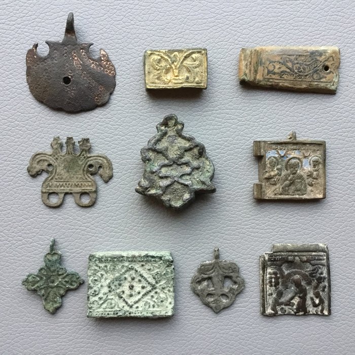 Médiéval Bronze Harnais, groupe monture et pendentif - (10)