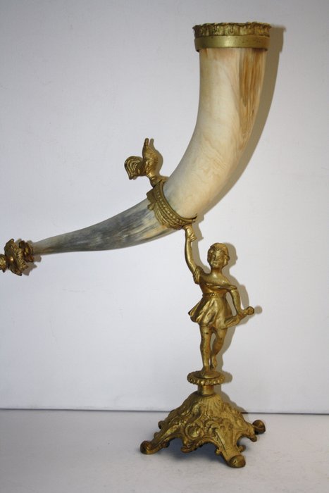 great beautiful cornucopia - 1 - bronze - horn