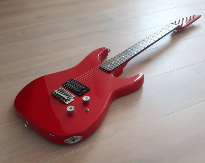 Hohner - SL200G Red Screamer - Gitarren: - Deutschland - 1988