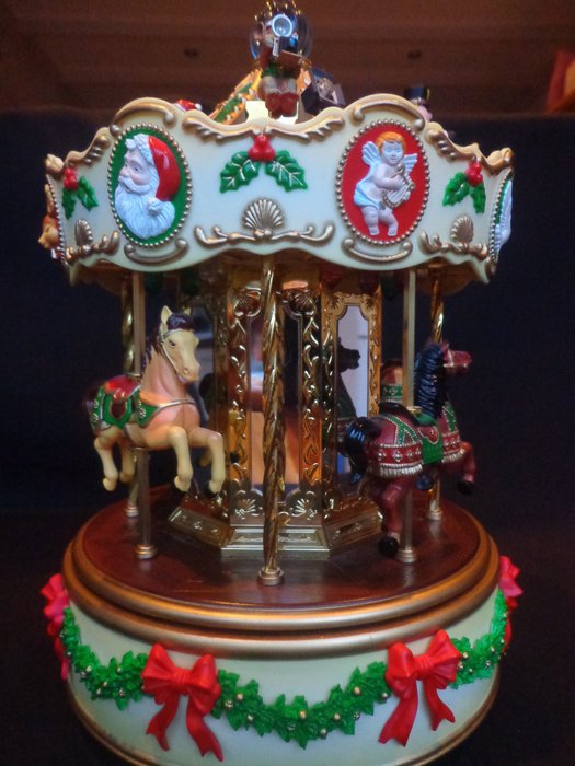 Maisto - Vintage Carousel from Christmas Collection - Resina/Poliestere
