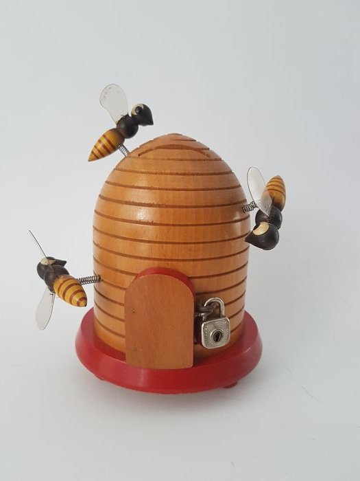 Money box in the form of a beehive - Vintage, Wood