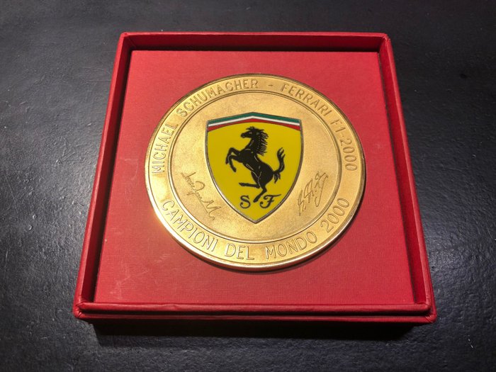 Decorative object - Ferrari Michael Schumacher Paperweight - Catawiki
