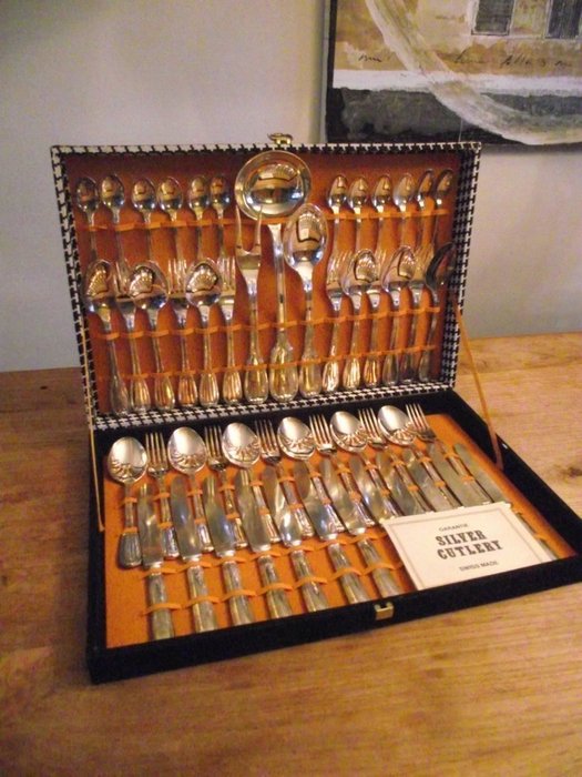 銀色餐具800瑞士製造 - 銀盤 - 瑞士 - 1950-1999