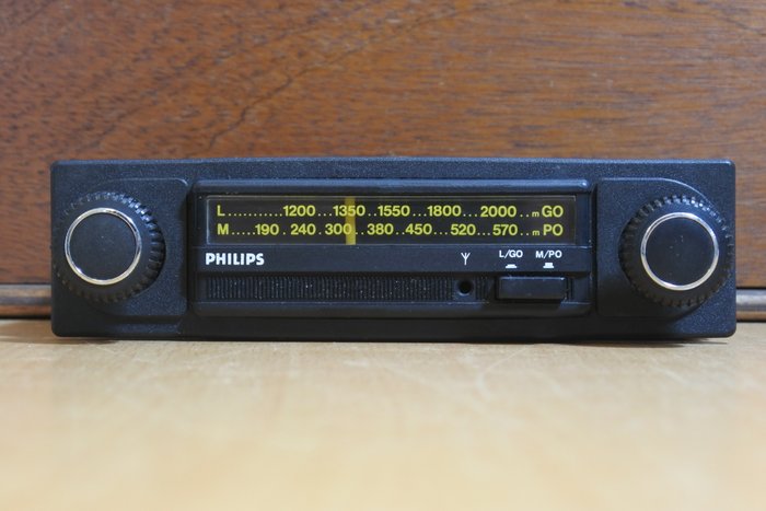 Klassisk bilradio - Philips 90AN192 - 1980 