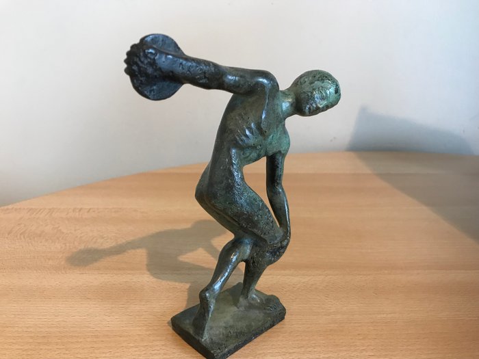 Greek statue The Discus Thrower (after Myron) - Bronze