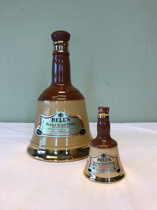 Bell's Scotch Whisky - 威士忌酒瓶 - 2 - 瓷器
