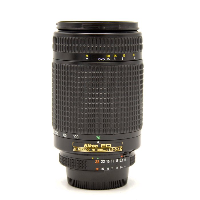 Lens (1) - Nikon AF Nikkor 70-300mm F4-5.6D ED (3041) - Catawiki