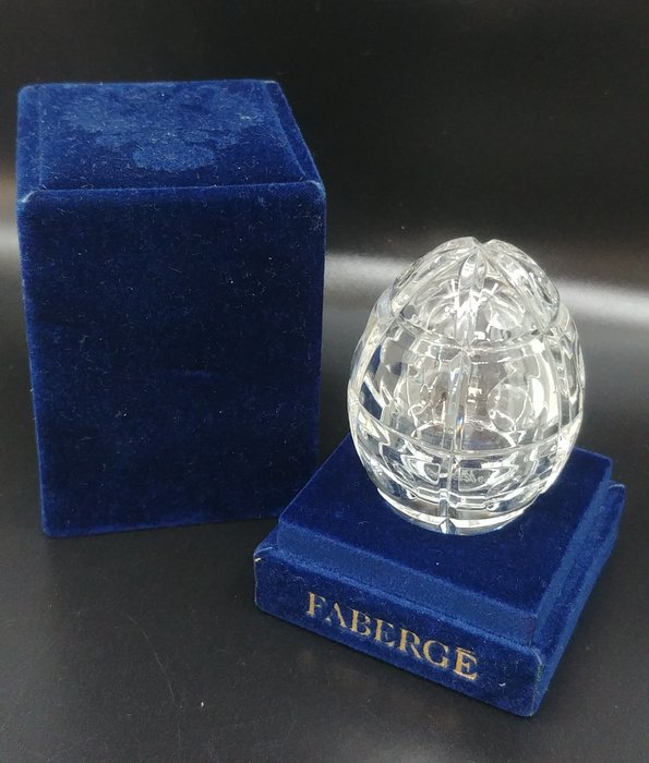 Autentiskt Fabergé Crystal Egg - Kristall
