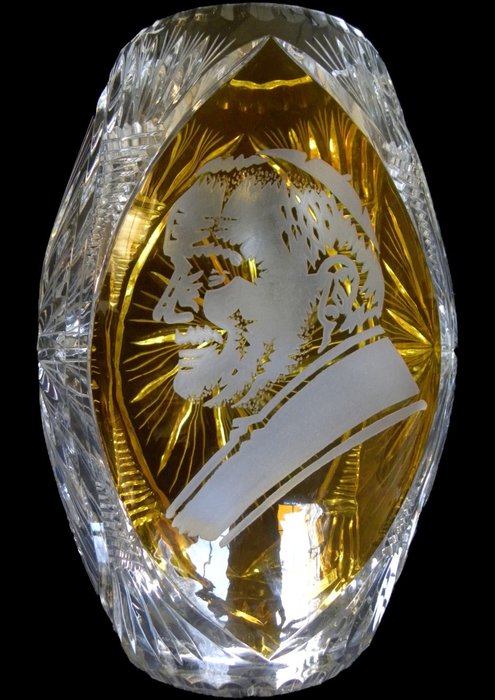 Suuri kristalli maljakko - paavi Johannes Paavali II - 1 - Kristalli