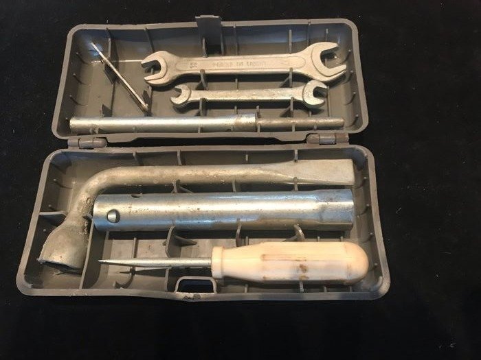 TOOL SET -                   Lada ( made in USSR ) - 1960-1970 