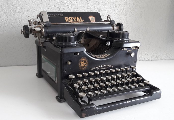 Royal - Typewriter - Blikman & Sartorius Amszterdam