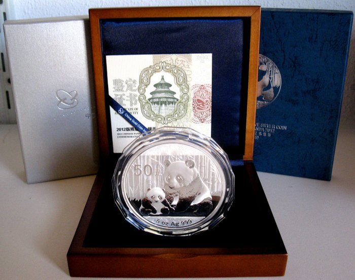 The wooden box for China proof silver panda coin no coin,no COA