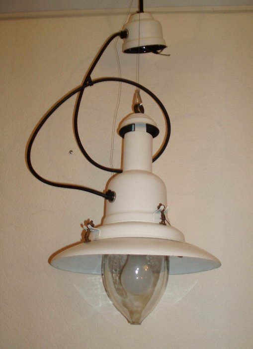 Uccello - Mediterranean metal fishing lamp