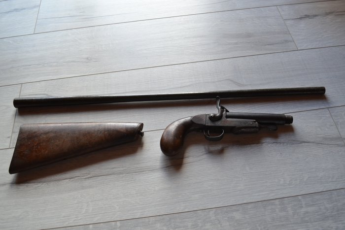 rare and beautiful poacher rifle with removable pin