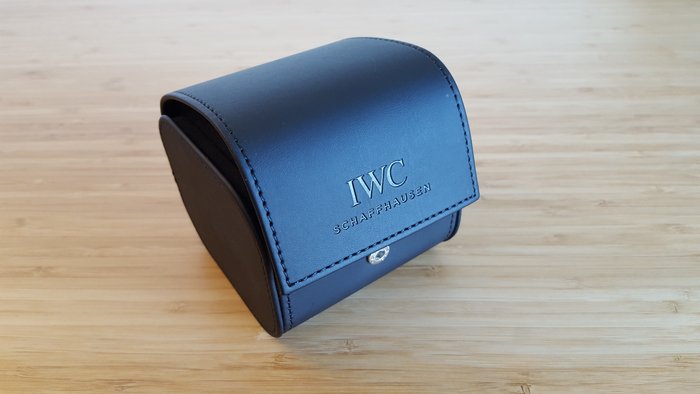 IWC - authentic watch box, travel case, pouch - IWIWA68258 - Unisex - 2011-σήμερα