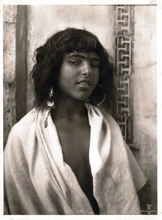 Lehnert & Landrock - Portrait de jeune tunisienne