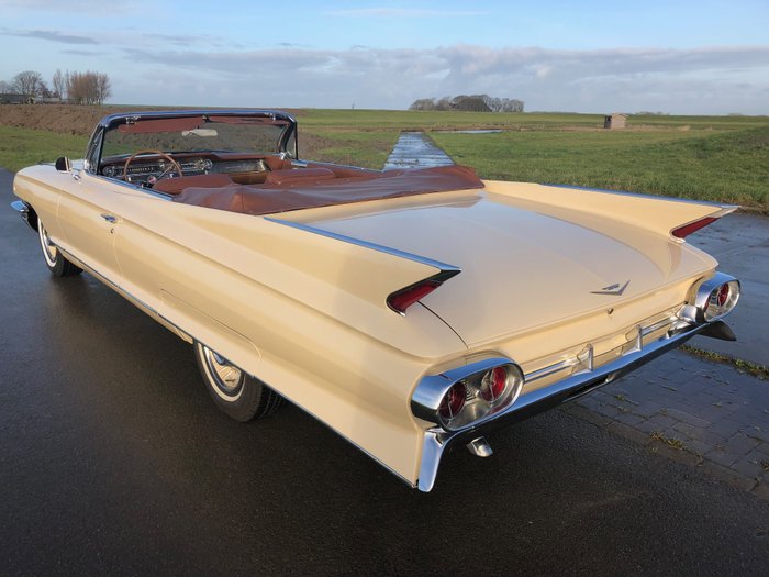 Cadillac - Coupe DeVille Convertible - 1961