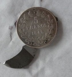 France - 5 Francs Louis Philippe modified by Eloi Pernet (knife, file and scissors)