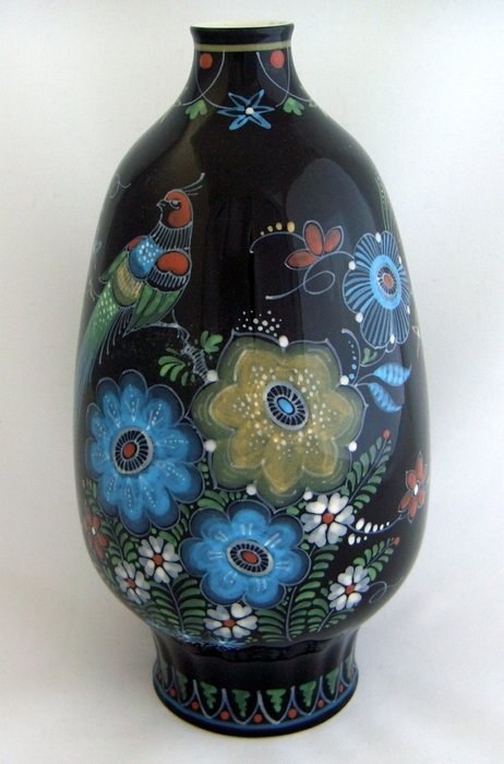 Porceleyne Fles - Royal Delft - Bottle-shaped vase - Black Delft (Famille Noir)
